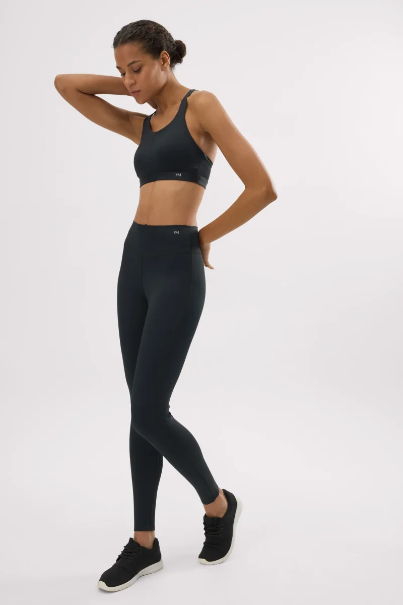 Legging esportiva push-up compressiva preta - Image 7