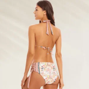 Cueca Alta com Bordados